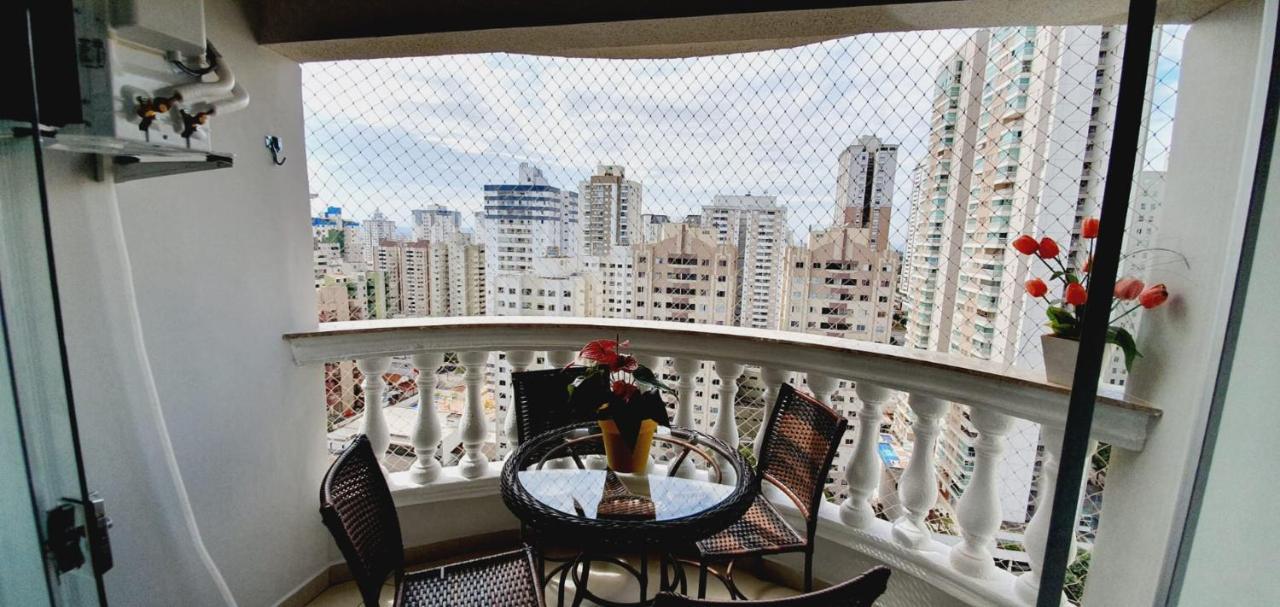 Luxuria Apartamento Palazzo Di Italia Гояния Экстерьер фото