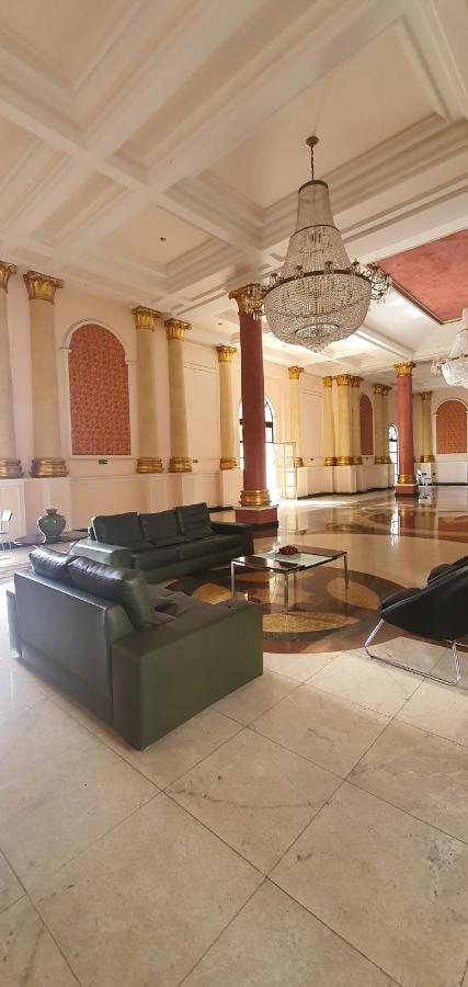 Luxuria Apartamento Palazzo Di Italia Гояния Экстерьер фото
